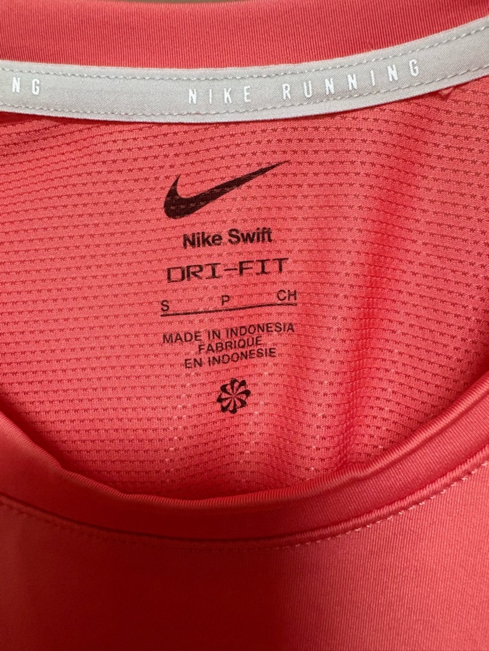 Nike Tee - Picture 4 of 5